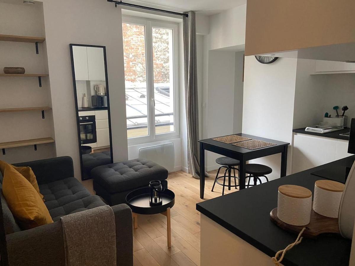 Basilica Of The Sacred Heart 10 Min Walk, M 12 And 4 Appartement Paris